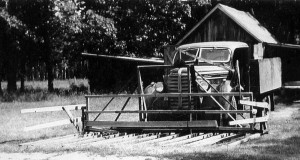 A buckrake on the 1940 Diamond T Model 201 truck